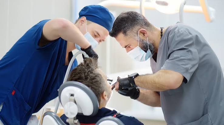A professional news-style feature image illustrating a CDA report on the Canadian Dental Care Plan, highlighting cost and coverage confusion, preauthorization denials, dental workforce shortages and the challenges facing Canadian dental clinics.